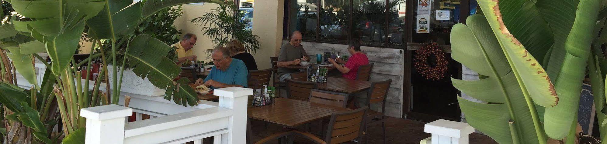 Island Sun Inn & Suites - Venice, Florida Historic Downtown & Beach Getaway المظهر الخارجي الصورة