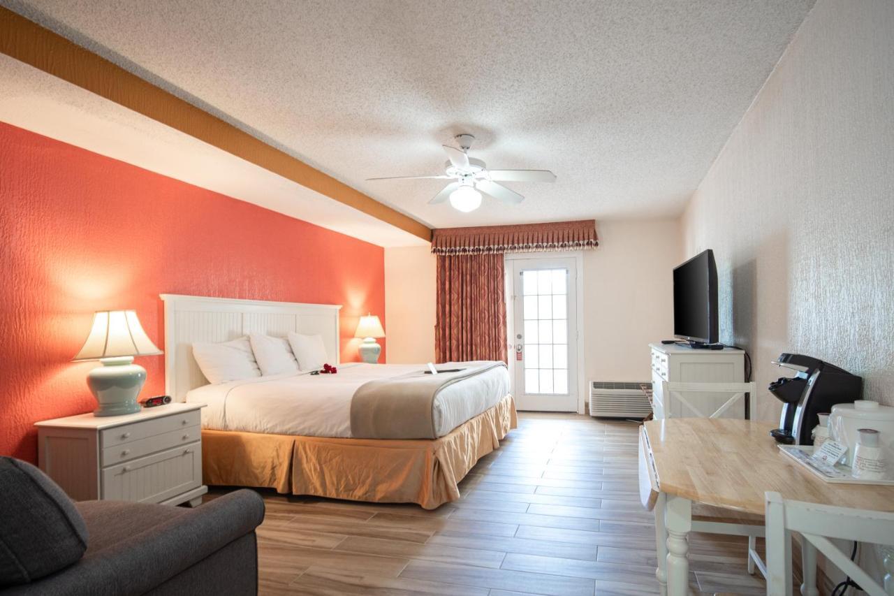 Island Sun Inn & Suites - Venice, Florida Historic Downtown & Beach Getaway المظهر الخارجي الصورة